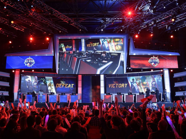 微博加入LPL战场，SN官宣改名为WBG