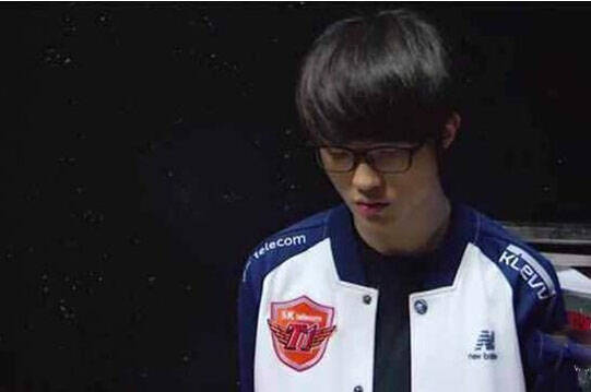 今日LPL季后赛首发阵容-16：45 JDG vs RNG(BO5)
